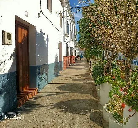 La Carrihuela Country house *